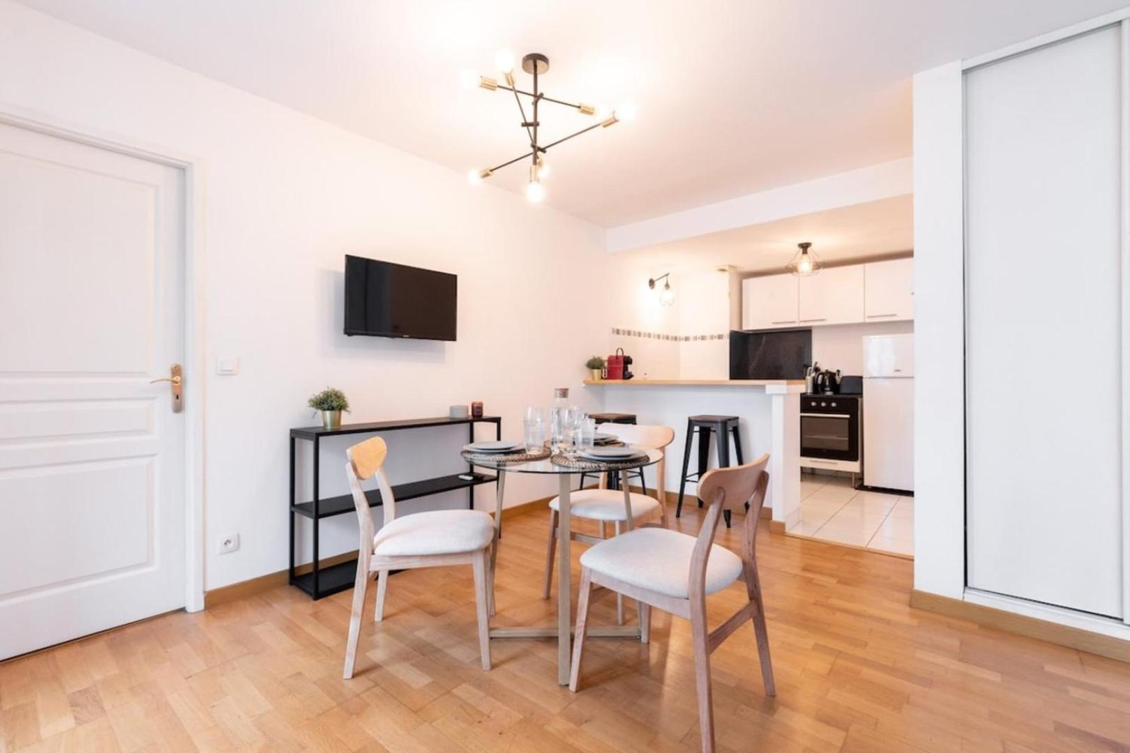 Euratechnologies - Bright Apartment With Parking Лил Екстериор снимка