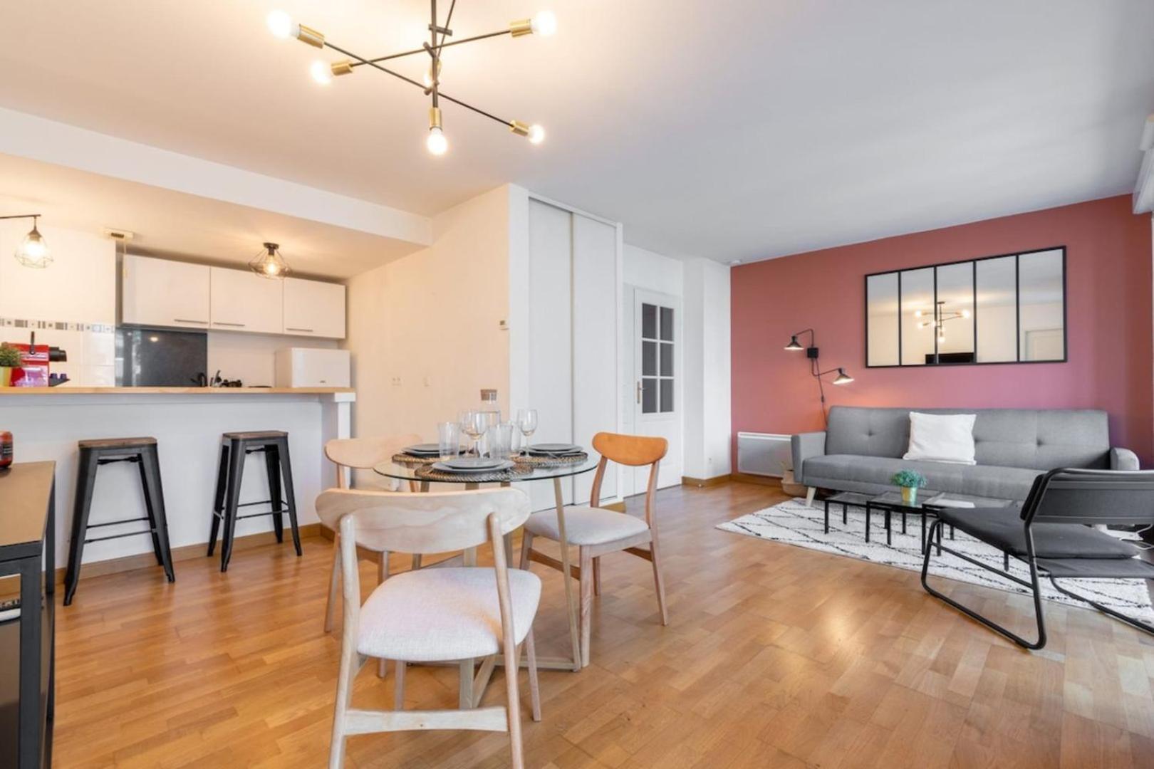 Euratechnologies - Bright Apartment With Parking Лил Екстериор снимка